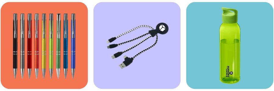 Drie productvakken: links metalen balpennen in diverse kleuren op oranje achtergrond; midden zwarte gevlochten 3-in-1 oplaadkabel op lichtpaarse achtergrond; rechts felgroene drinkfles met schroefdop op blauwe achtergrond.